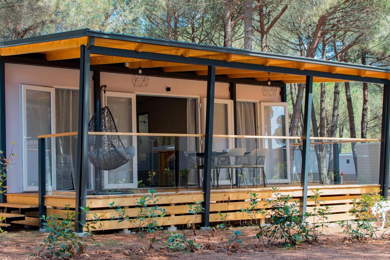 Lux Camp - Mobile Homes In Bi Village Фажана Екстер'єр фото