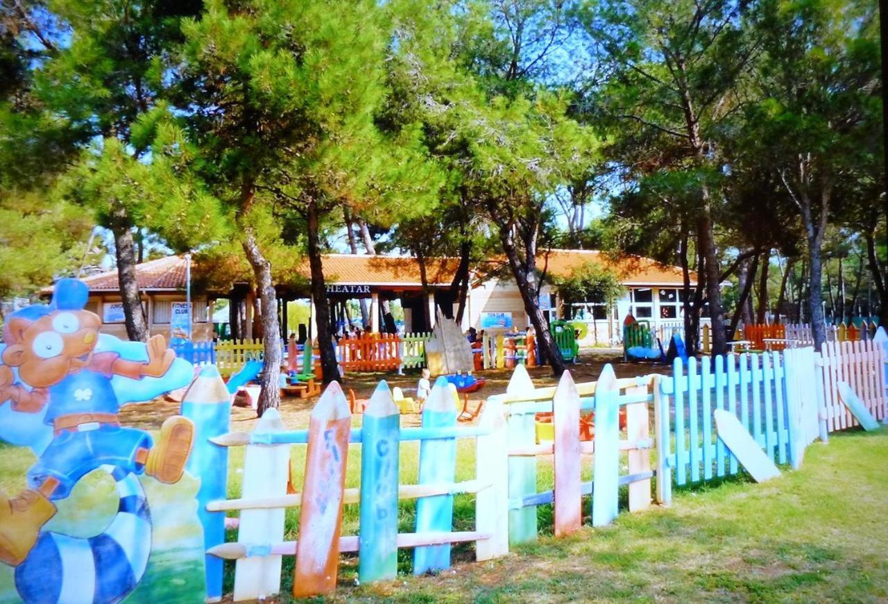 Lux Camp - Mobile Homes In Bi Village Фажана Екстер'єр фото